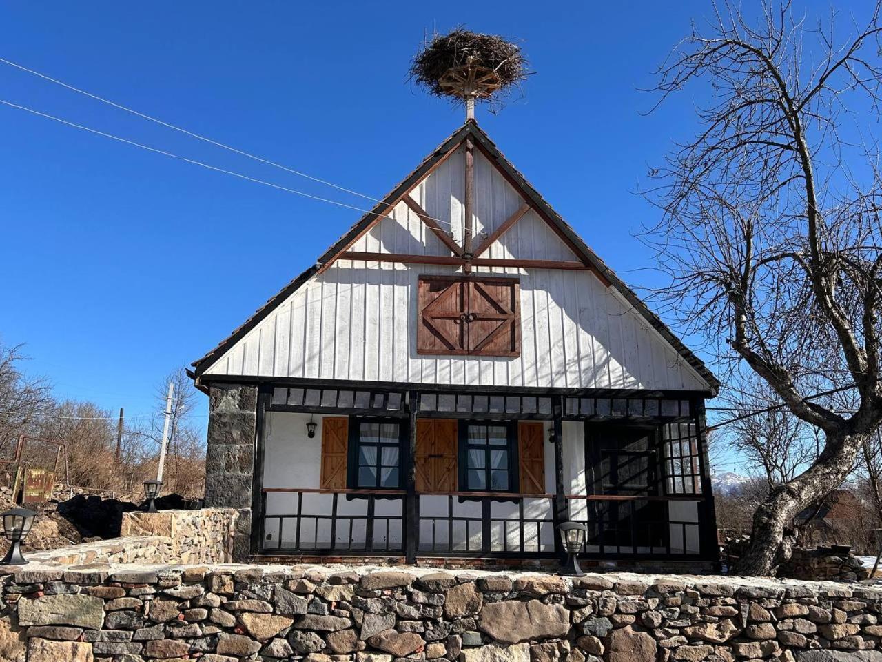 Hnameni Bovadzor Lodge المظهر الخارجي الصورة
